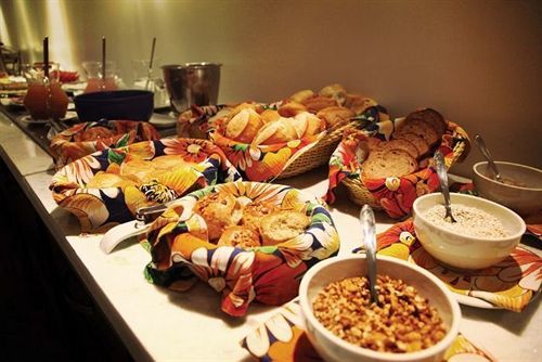 Hotel D'luca 4*