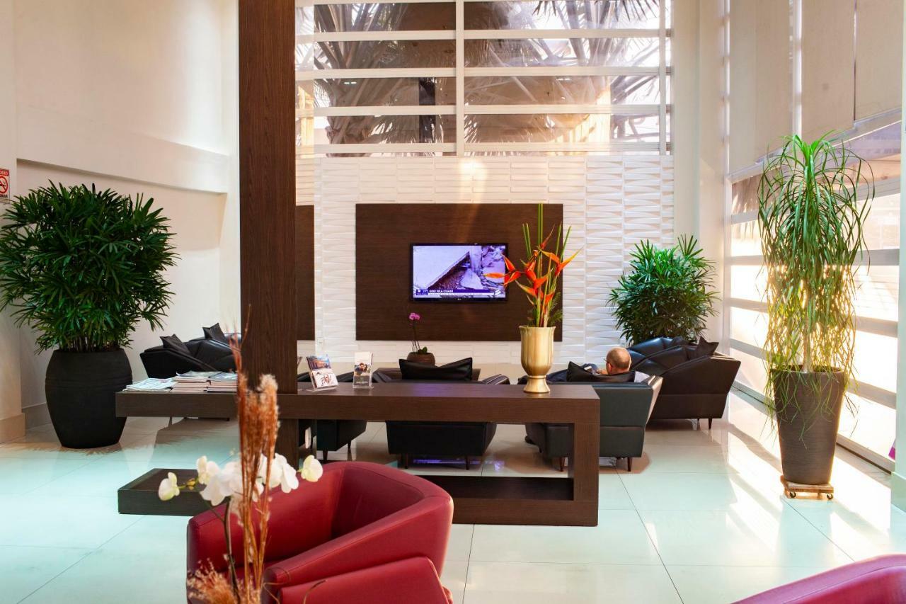 D'luca Hotel