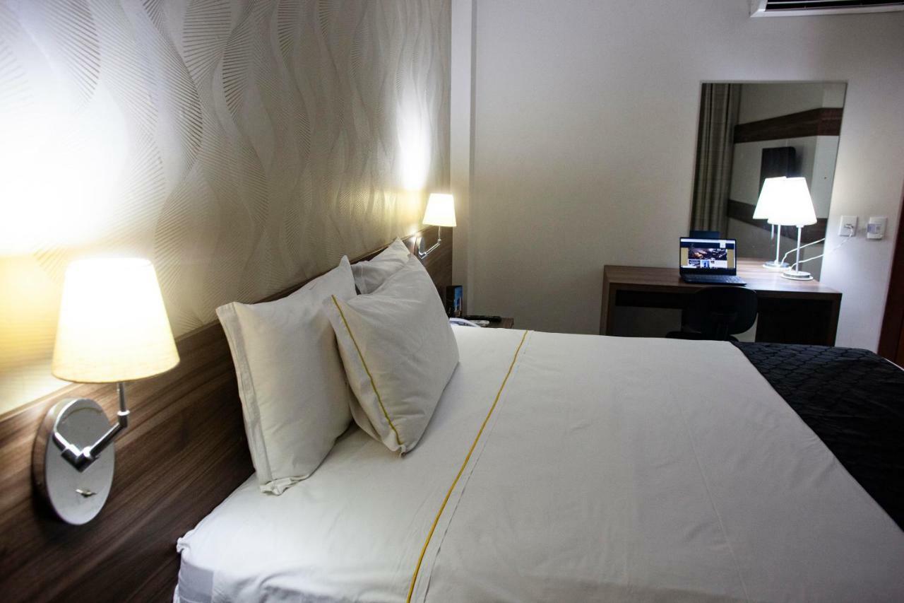 Hotel D'luca 4*